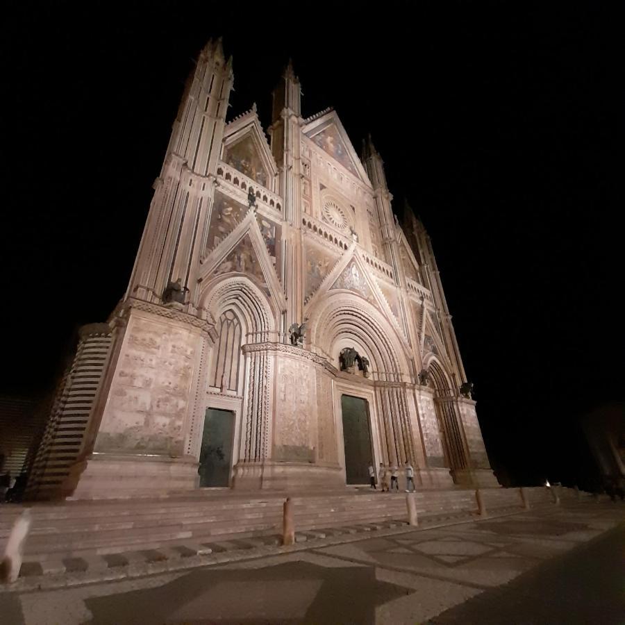 Appartamento Porta Maggiore Орвието Экстерьер фото